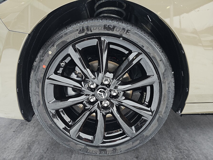 Mazda 3 - Kolor Zircon Sand Metalic, zdjęcie 13