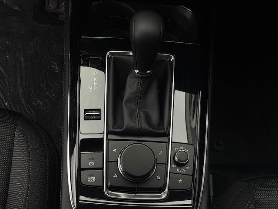 Mazda CX-30 - Kolor Snowflake White Pearl, zdjęcie 13