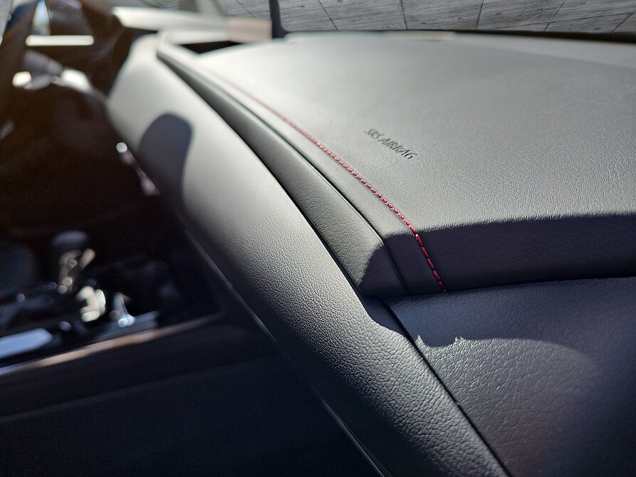 Mazda CX-30 - Kolor Deep Crystal Blue, zdjęcie 16