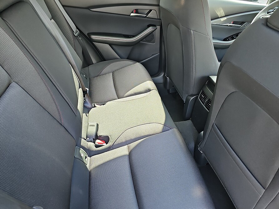 Mazda CX-30 - Kolor Deep Crystal Blue, zdjęcie 21