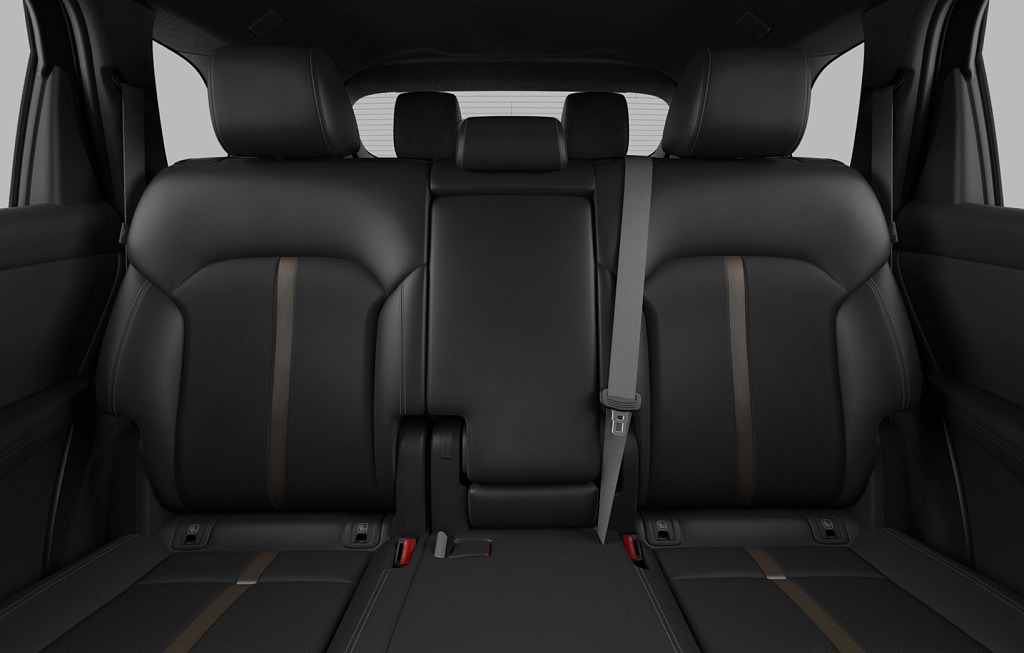 Mazda CX-80 - Kolor Platinum Quartz, zdjęcie 10