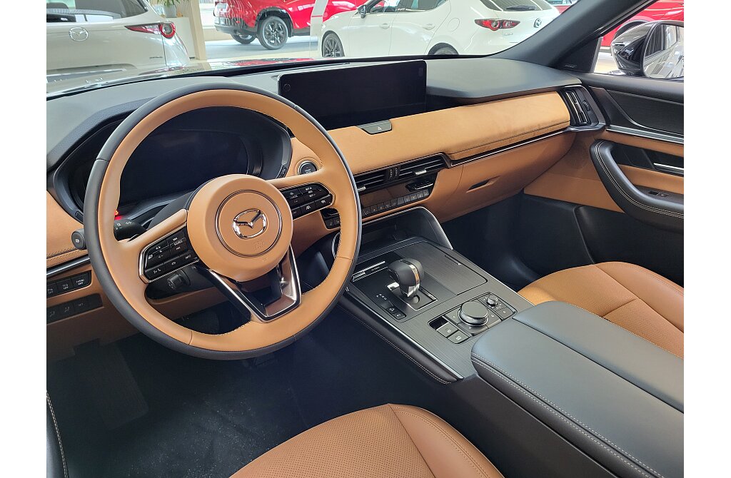 Mazda CX-60 - Kolor Machine Gray, zdjęcie 10