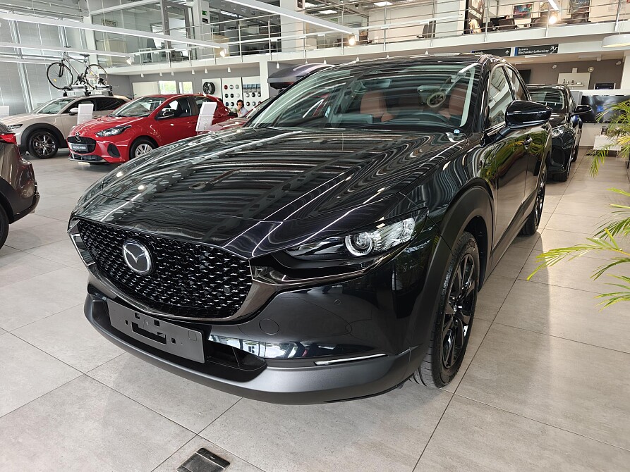 Mazda CX-30 - Kolor Jet Black, zdjęcie 2