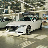 Mazda 3 - Kolor Snowflake White Pearl, zdjęcie 2