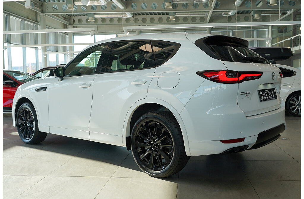 Mazda CX-60 - Kolor Arctic White, zdjęcie 3