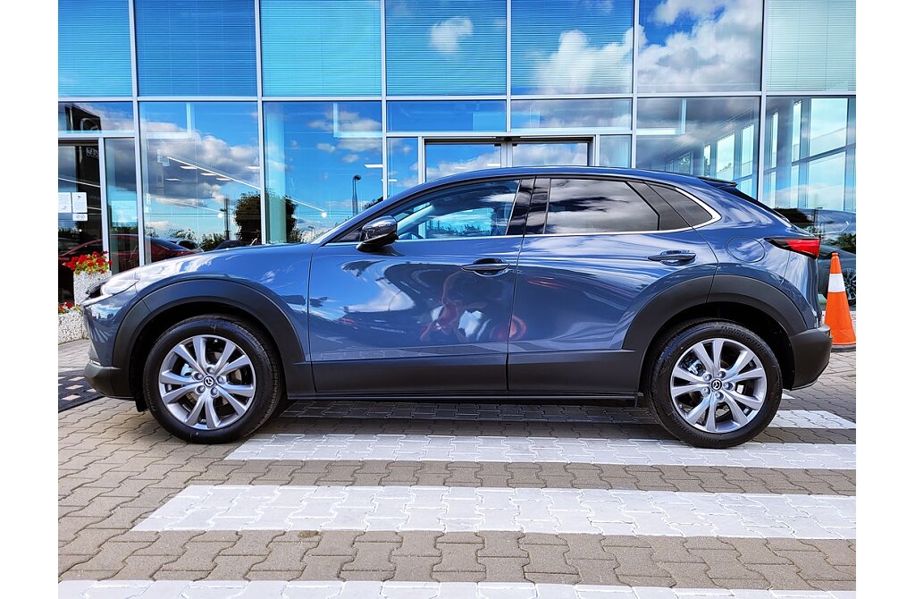Mazda CX-30 - Kolor Polymetal Gray, zdjęcie 4