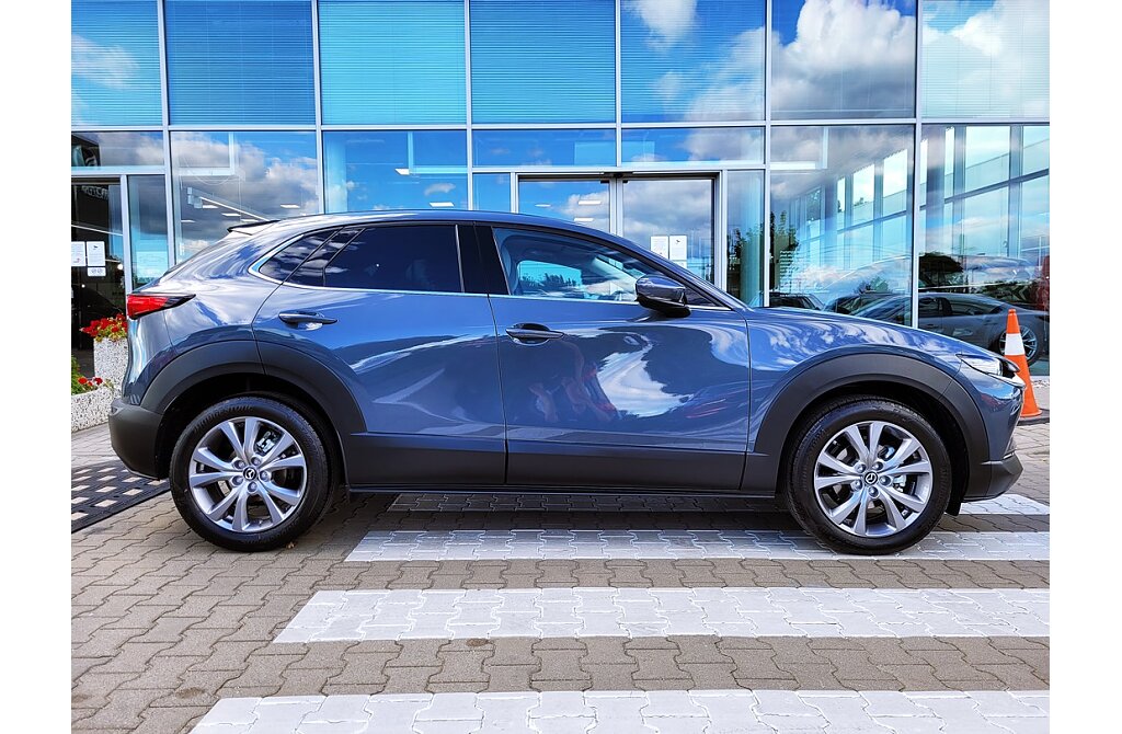 Mazda CX-30 - Kolor Polymetal Gray, zdjęcie 2