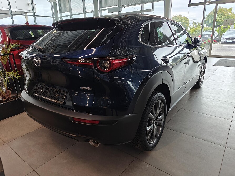 Mazda CX-30 - Kolor Deep Crystal Blue, zdjęcie 3
