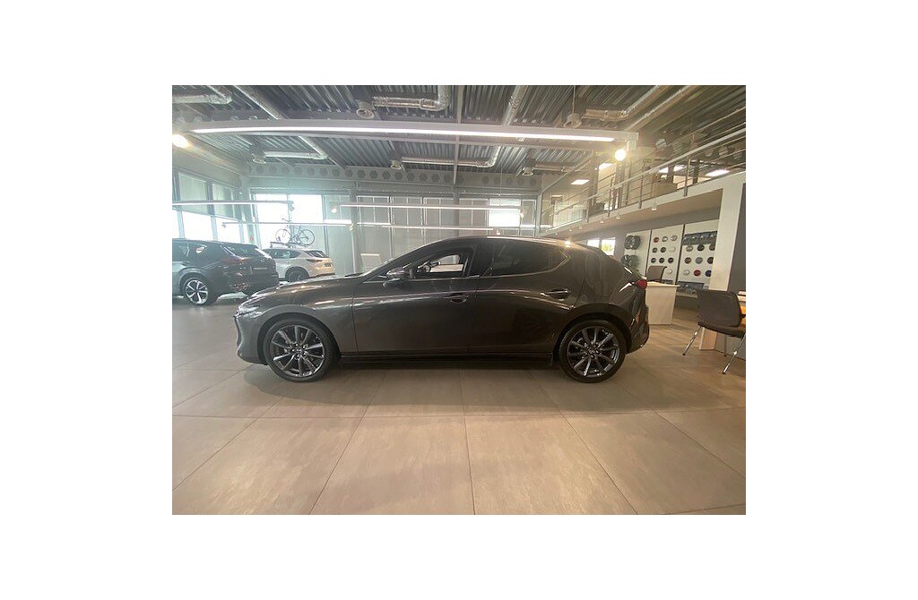 Mazda 3 - Kolor Machine Gray, zdjęcie 4