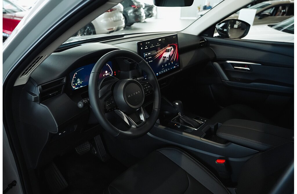 Mazda CX-5 - Kolor Aero Grey, zdjęcie 9