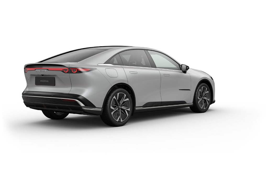 Mazda 6e - Kolor Aero Grey, zdjęcie 5