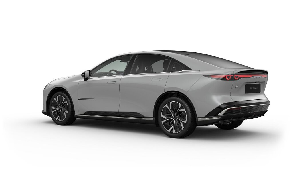 Mazda 6e - Kolor Aero Grey, zdjęcie 6