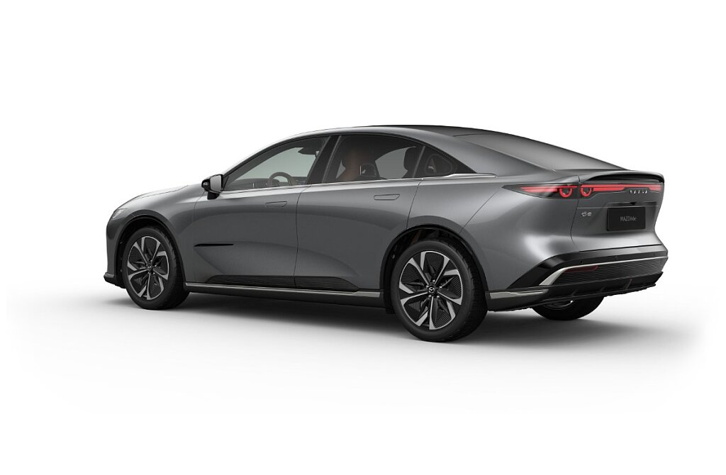Mazda 6e - Kolor Machine Gray, zdjęcie 6