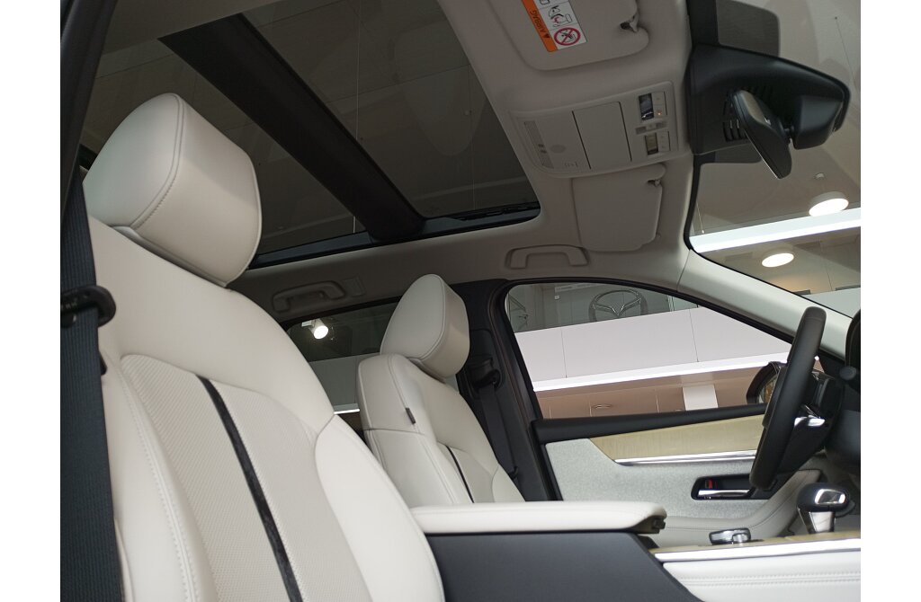 Mazda CX-60 - Kolor Machine Gray, zdjęcie 8