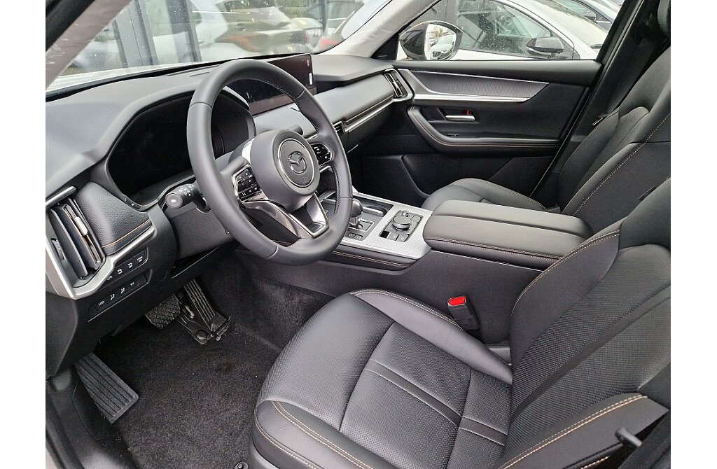 Mazda CX-60 - Kolor Platinum Quartz, zdjęcie 7