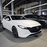 Mazda 3 - Kolor Snowflake White Pearl, zdjęcie 1