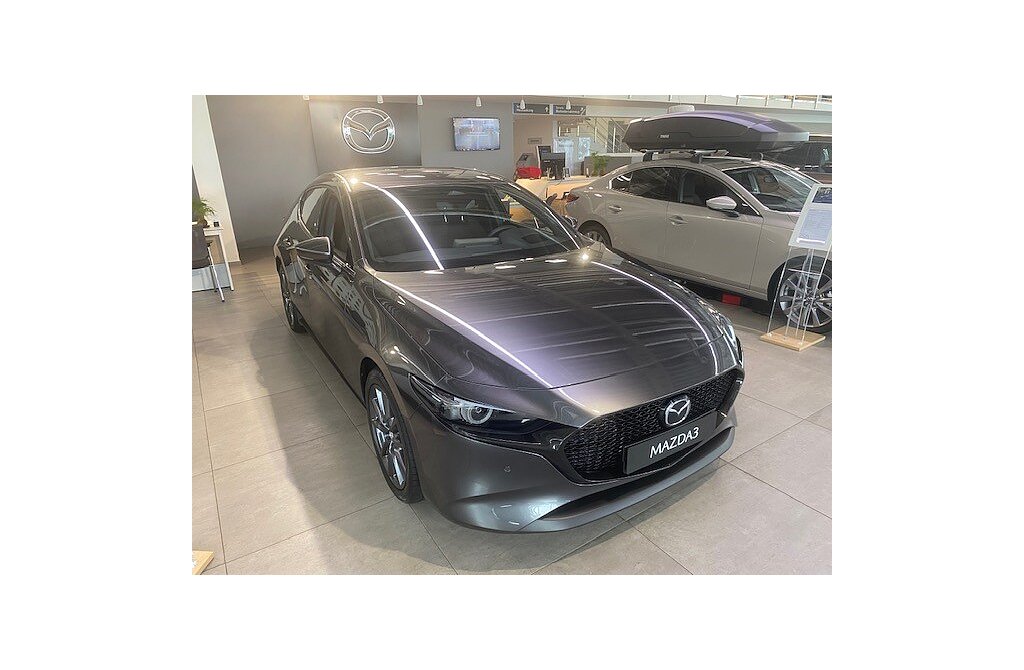 Mazda 3 - Kolor Machine Gray, zdjęcie 1