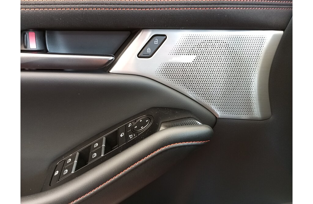 Mazda 3 - Kolor Soul Red Crystal, zdjęcie 7