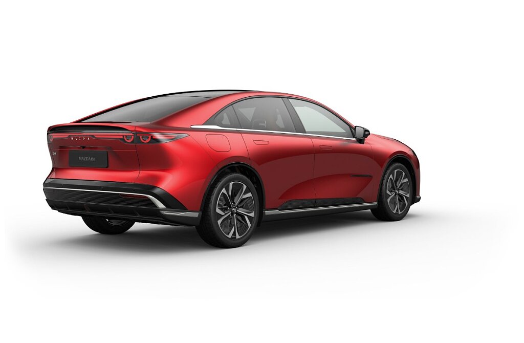 Mazda 6e - Kolor Soul Red Crystal, zdjęcie 3