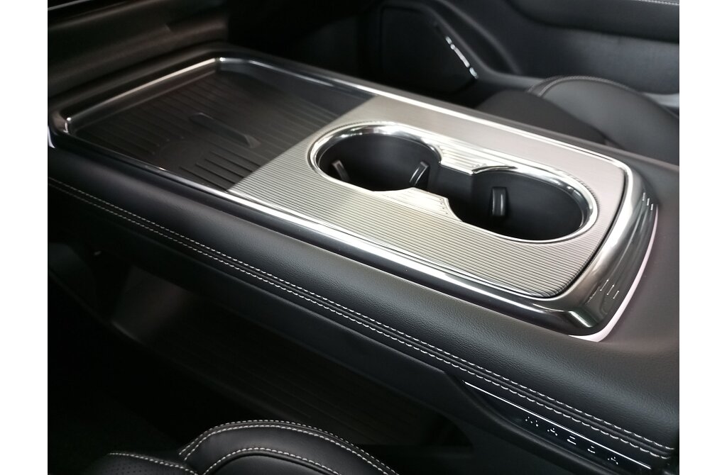 Mazda 6e - Kolor Machine Gray, zdjęcie 11