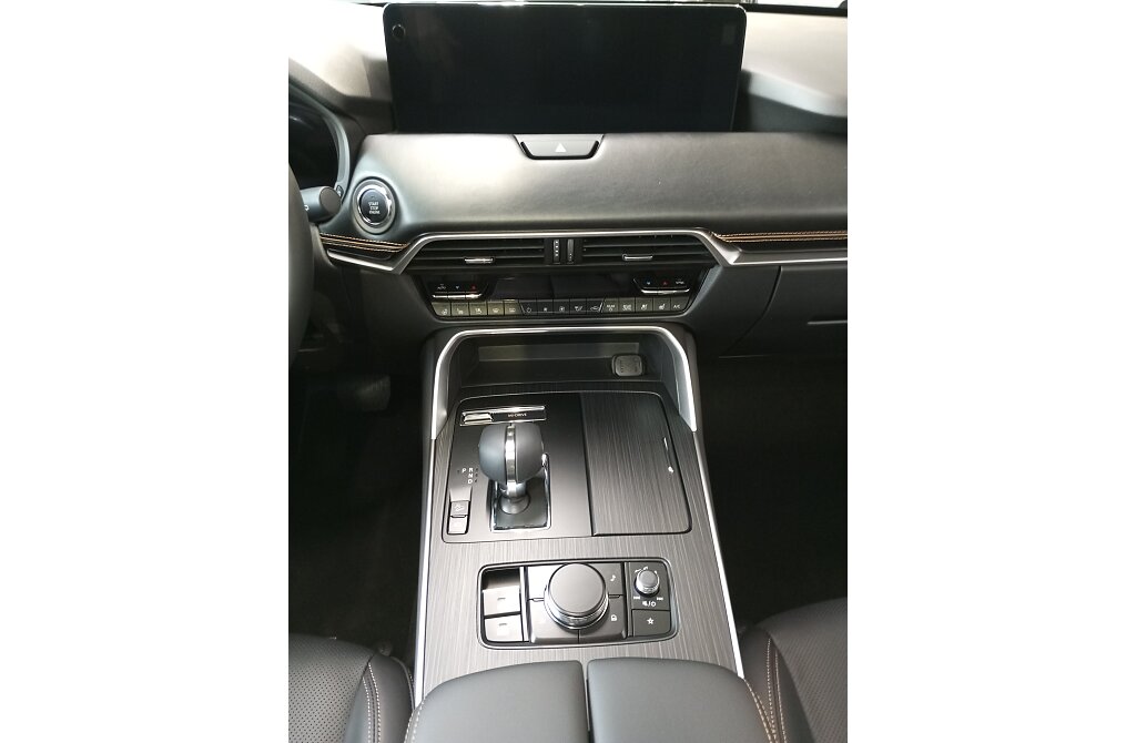 Mazda CX-80 - Kolor Artisan Red, zdjęcie 4