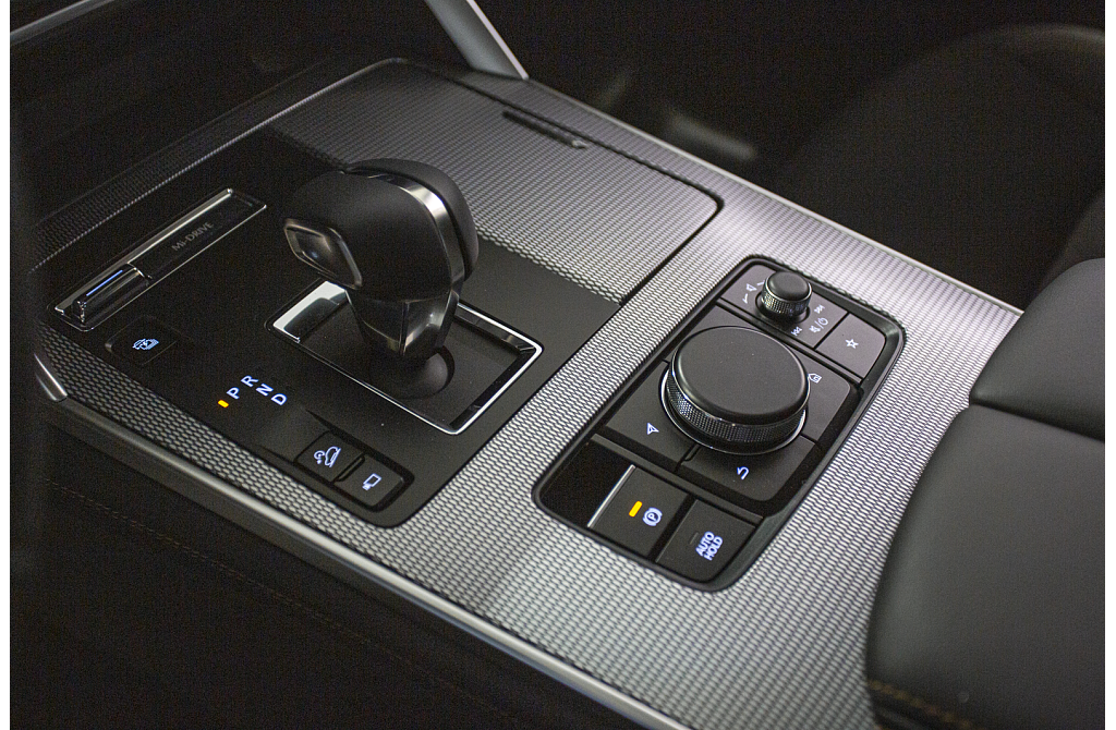 Mazda CX-60 - Kolor Zircon Sand Metalic, zdjęcie 7