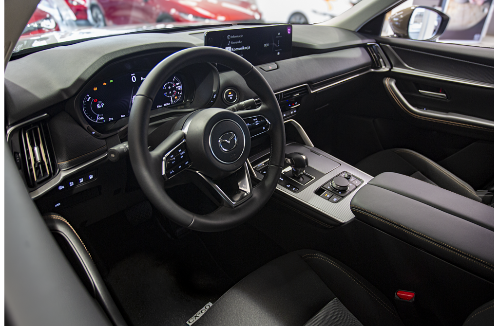 Mazda CX-60 - Kolor Zircon Sand Metalic, zdjęcie 9