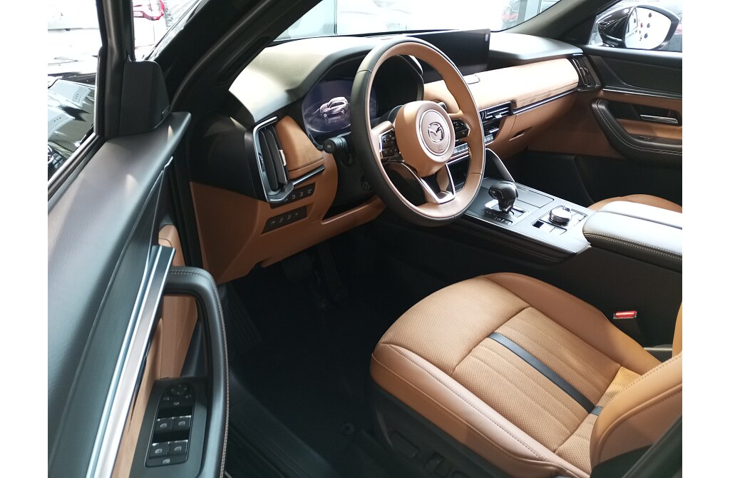 Mazda CX-80 - Kolor Jet Black, zdjęcie 2