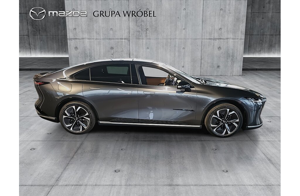 Mazda 6e - Kolor Machine Gray, zdjęcie 4