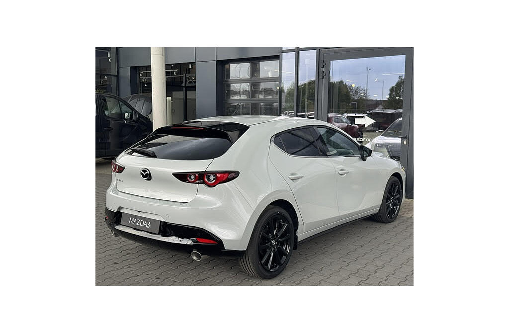 Mazda 3 - Kolor Biały, zdjęcie 7
