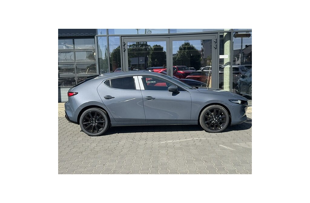 Mazda 3 - Kolor Polymetal Gray, zdjęcie 5