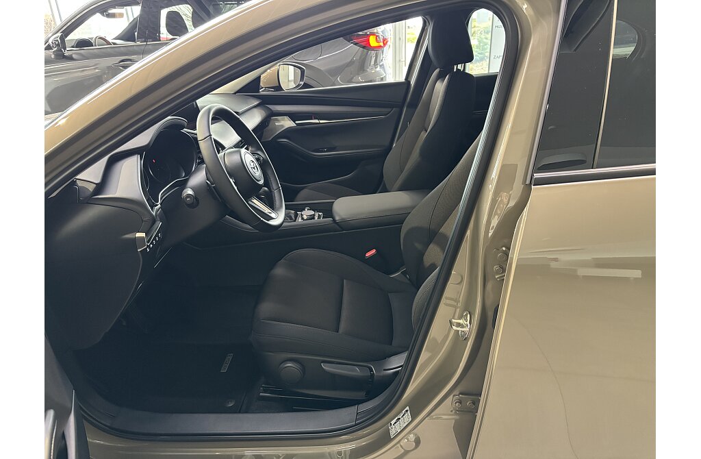 Mazda 3 - Kolor Zircon Sand Metalic, zdjęcie 6