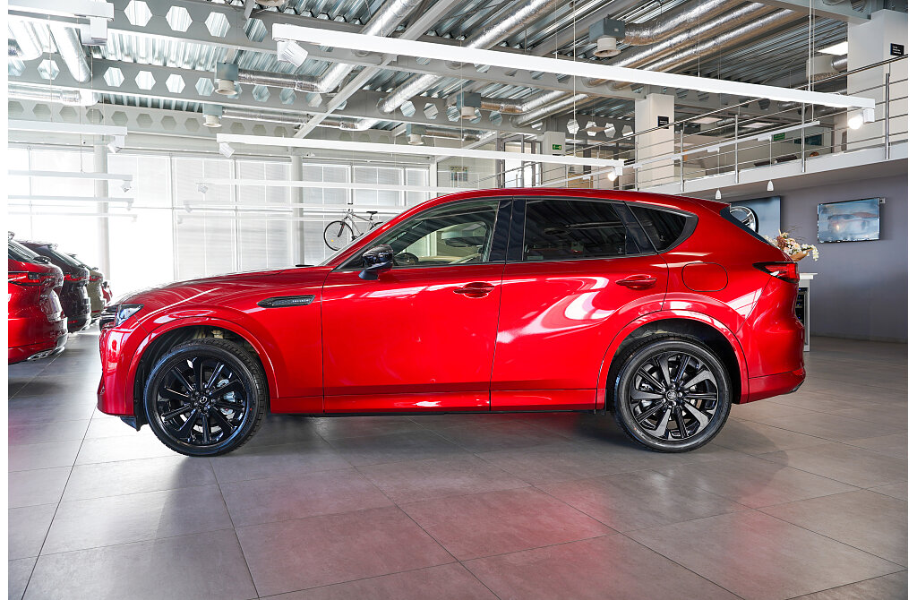Mazda CX-60 - Kolor Soul Red Crystal, zdjęcie 5