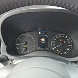 Mazda 2 Hybrid - Kolor Northern White Pearl, zdjęcie 14