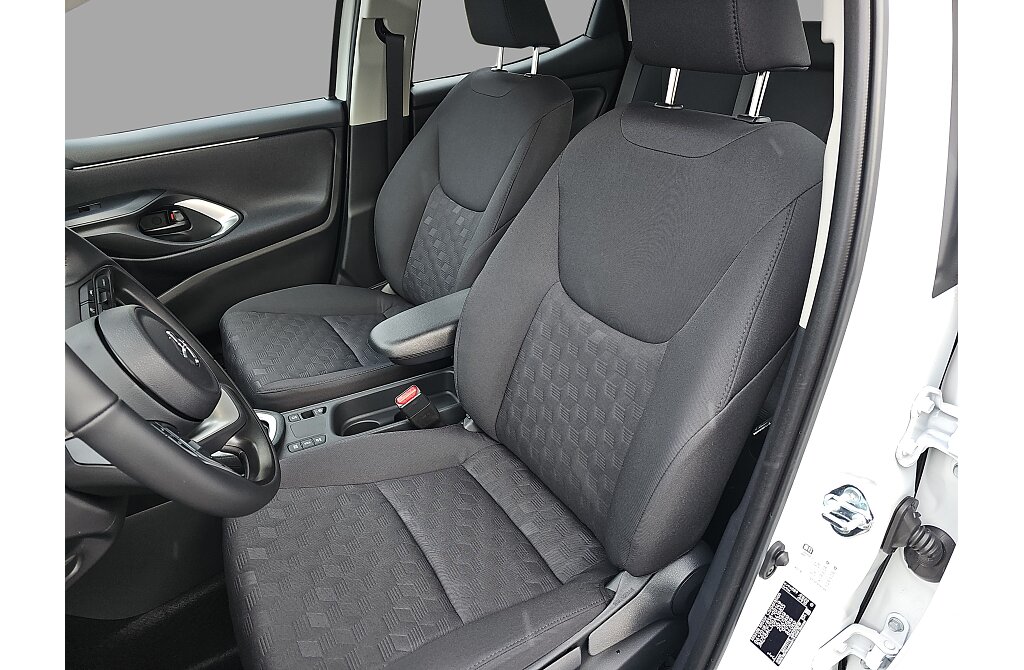 Mazda 2 Hybrid - Kolor Northern White Pearl, zdjęcie 13