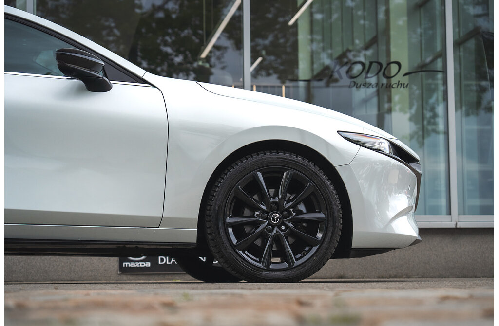 Mazda 3 - Kolor Ceramic Metalic, zdjęcie 16