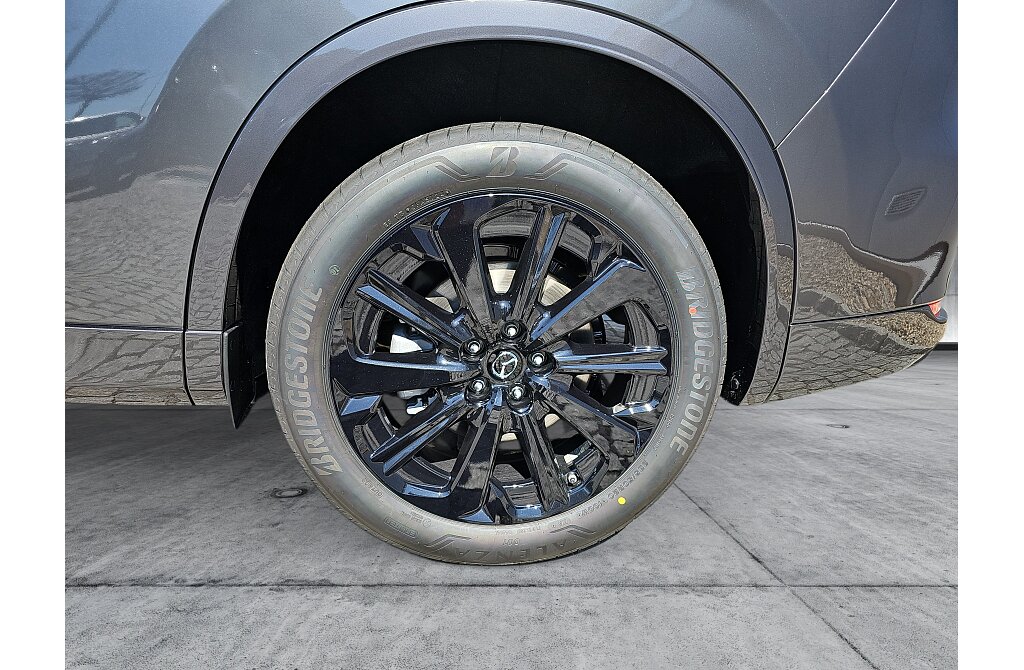 Mazda CX-60 - Kolor Machine Gray, zdjęcie 15