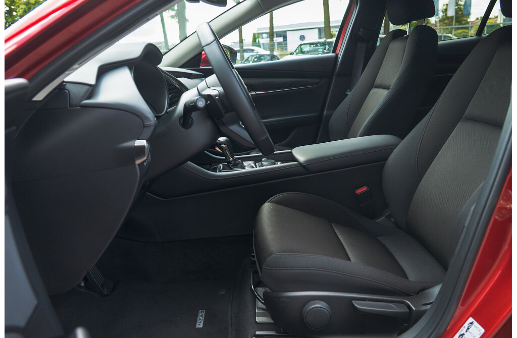 Mazda 3 - Kolor Soul Red Crystal, zdjęcie 8