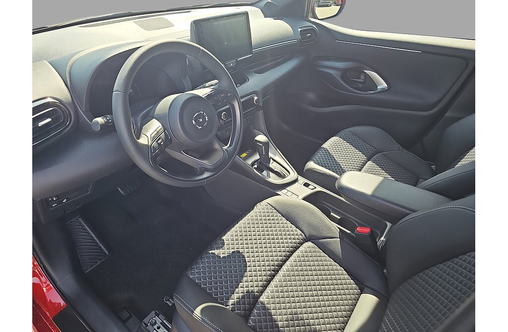 Mazda 2 Hybrid - Kolor Formal Red, zdjęcie 11