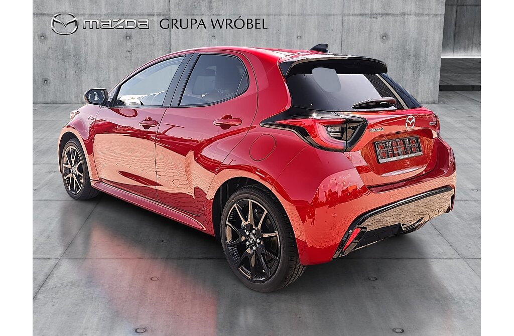 Mazda 2 Hybrid - Kolor Formal Red, zdjęcie 7