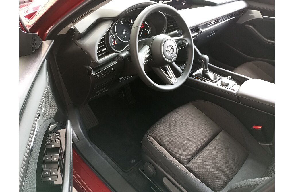 Mazda 3 - Kolor Soul Red Crystal, zdjęcie 3