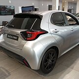 Mazda 2 Hybrid - Kolor Stormy Silver, zdjęcie 13