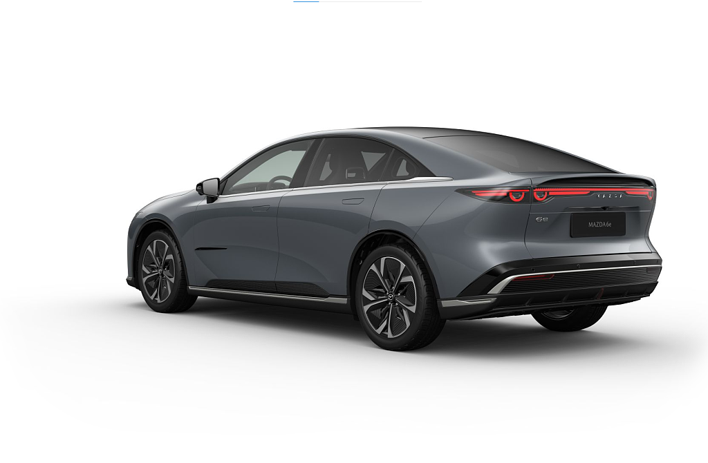 Mazda 6e - Kolor Aero Grey, zdjęcie 9