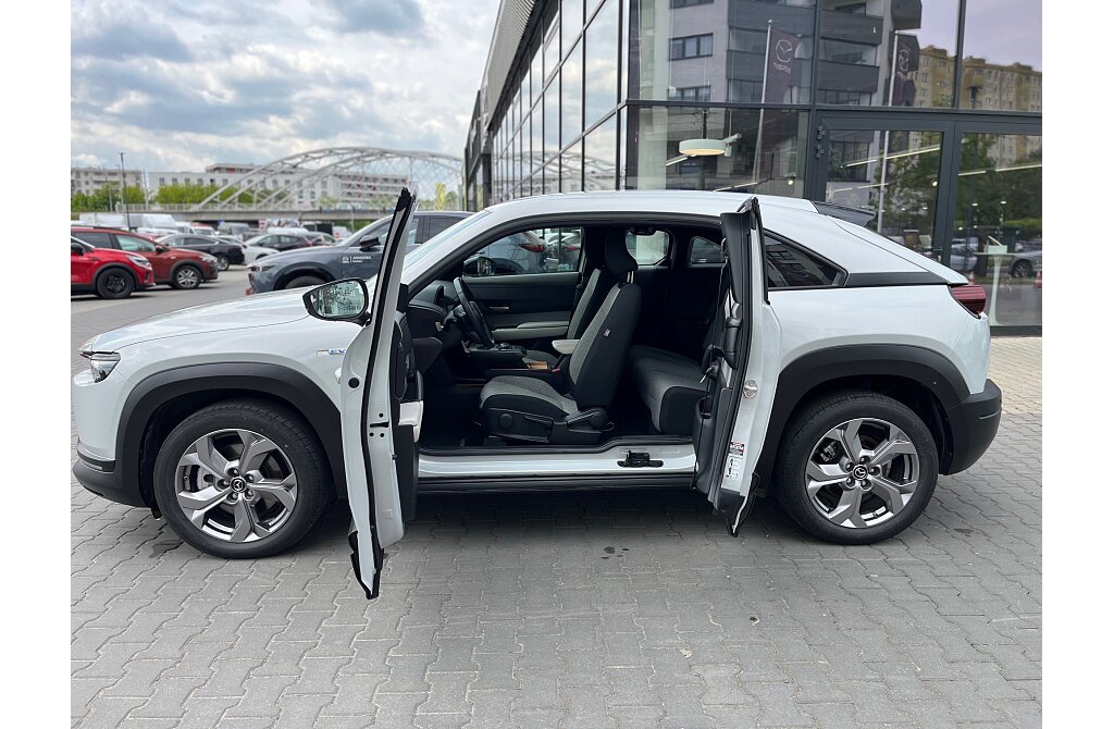Mazda MX-30 - Kolor Ceramic Metalic, zdjęcie 10