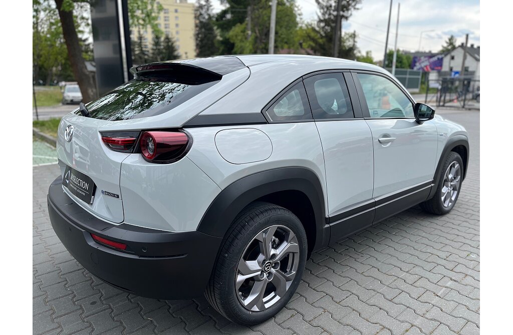 Mazda MX-30 - Kolor Ceramic Metalic, zdjęcie 8